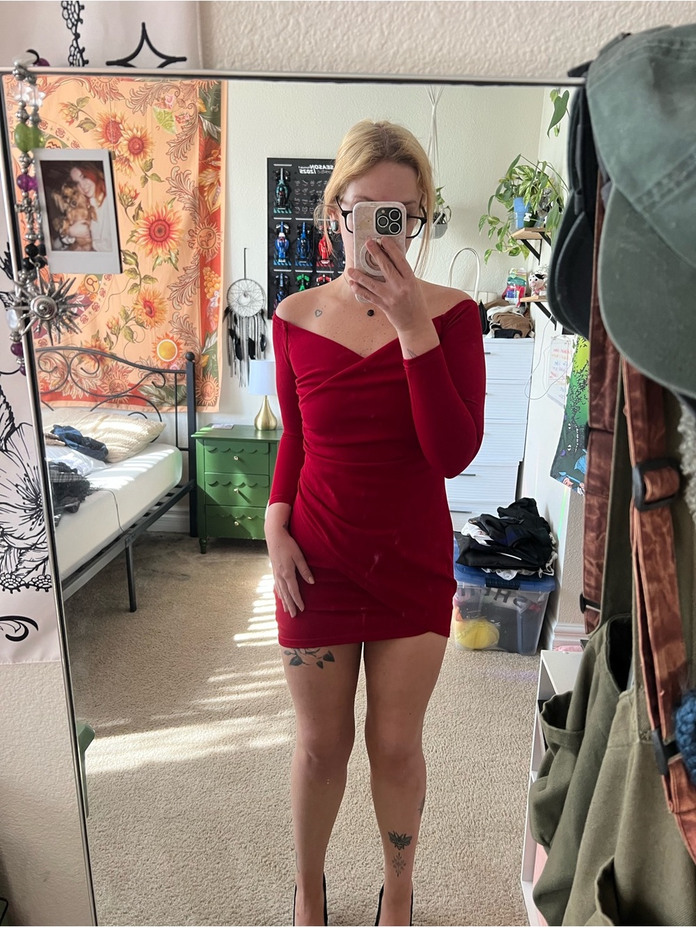 Windsor Off-Shoulder Long Sleeve Mini Dress in Red